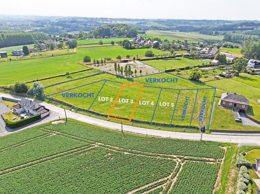 Deze verkaveling situeert zich langsheen de Bontestraat te Sint-Maria-Oudenhove, de gronden zijn uiterst landelijk doch vlot bereikbaar gelegen. Men b