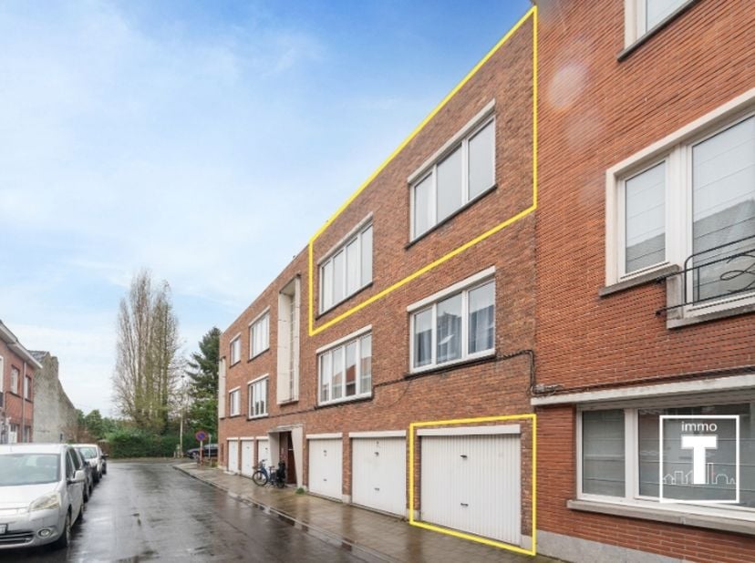 Appartement te koop in Prosper Van Langendonckstraat 38,
                    9050 Gentbrugge