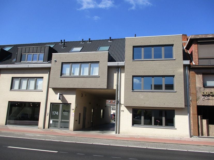 Appartement te huur in Antwerpsesteenweg 172 bus 0003,
                    2950 Kapellen