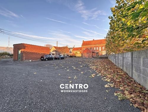                                         Appartementsgebouw te koop in Pittem, € 650.000
