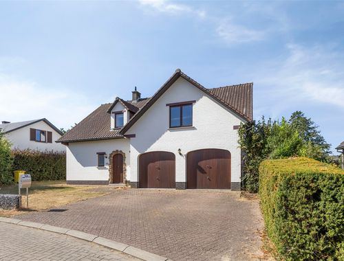                                         Woning te koop in Meerbeek, € 635.000
