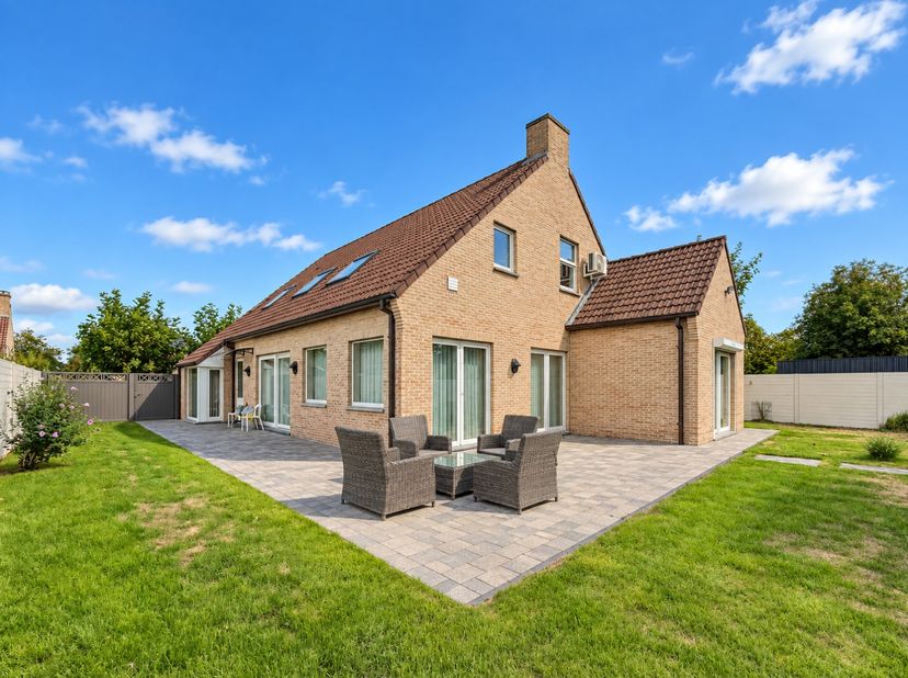 Huis te koop in Warande 62,
                    9270 Laarne