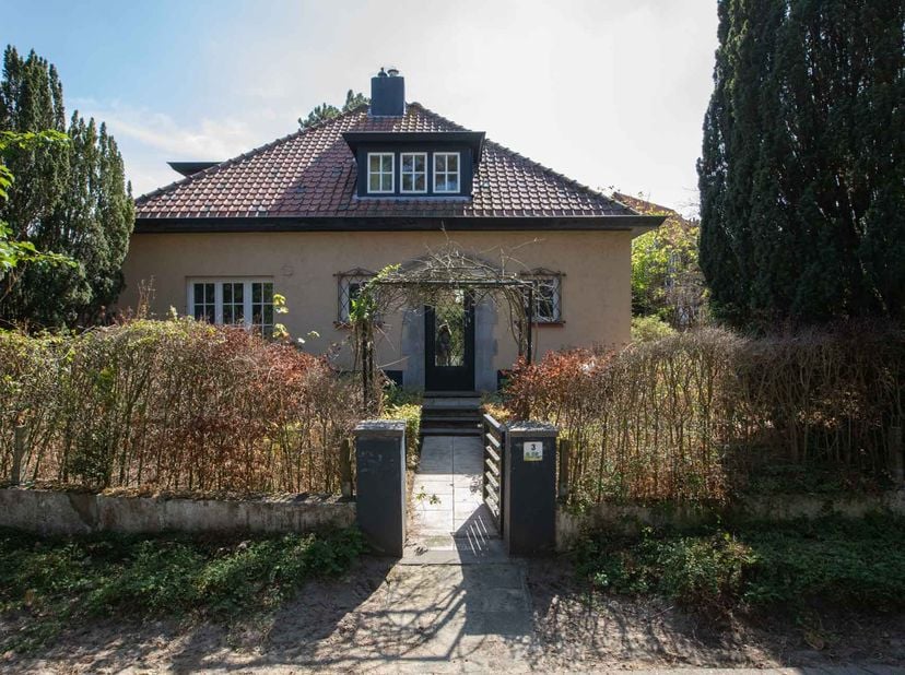Huis te koop in Tennispad 3,
                    8300 Knokke