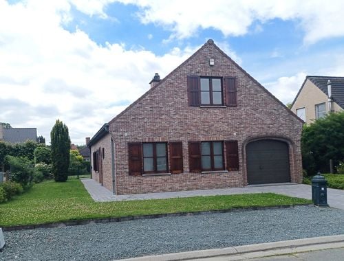                                         Maison unifamiliale à louer à Herne, € 1.300
