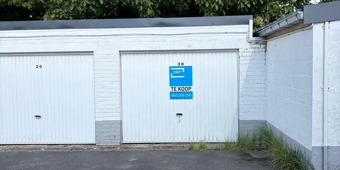 Garage te koop in Prins Karellaan 7 bus 30, 8310 Assebroek