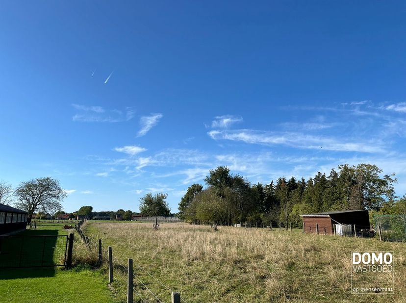 Deze landbouwgrond heeft een totale oppervlakte van ca. 14.424 m² (144 are / 1,44 hectare) en is gelegen in de Oppenstraat te Stevoort.<br />
<br />
H
