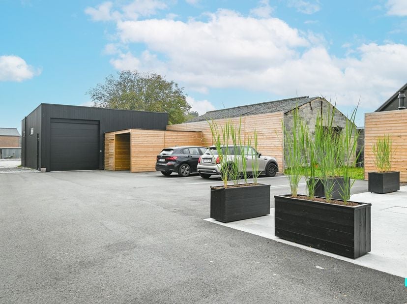 Garage à vendre
                    à 8790 Waregem