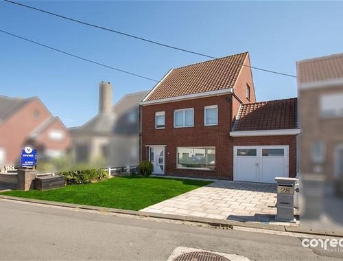                                         Woning te koop in Ichtegem, € 249.000

