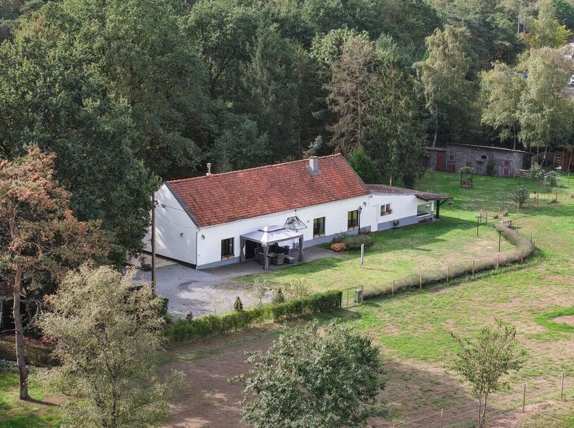 Huis te koop in Haverweg 3,
                    3600 Genk