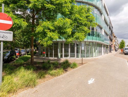                                         Handelszaak te huur in Brasschaat, € 5.950
