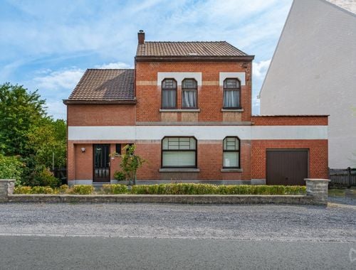                                         Villa à vendre à Nimy, € 295.000
