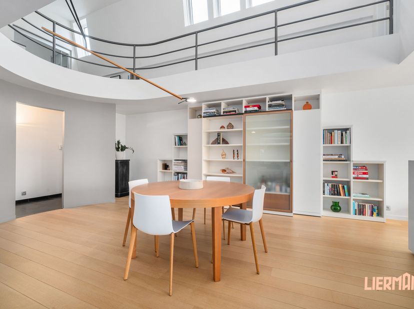 Appartement à vendre
                    à 9420 Aaigem