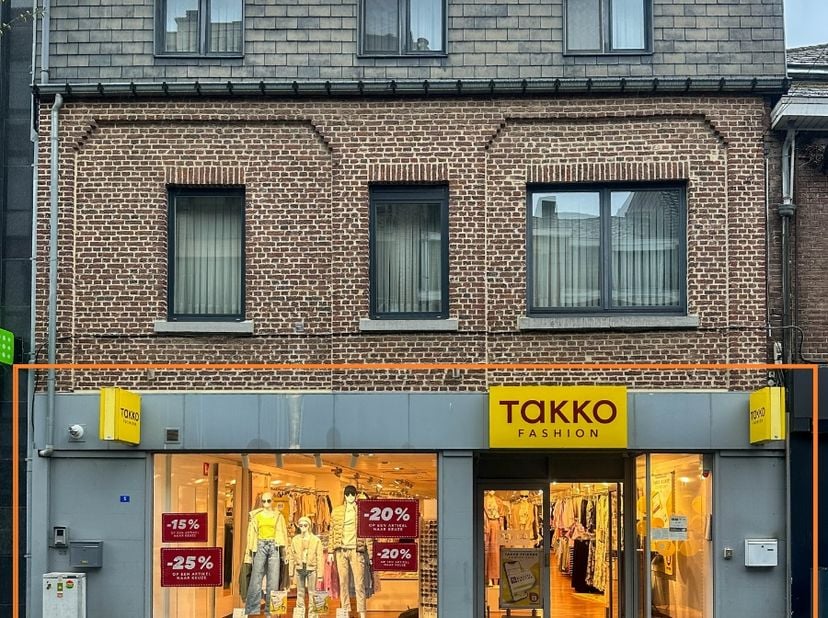 Bedrijfsvastgoed te koop in Stationsstraat 5,
                    3620 Lanaken