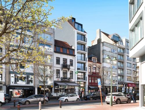                                         Appartement te koop in Knokke, € 830.000
