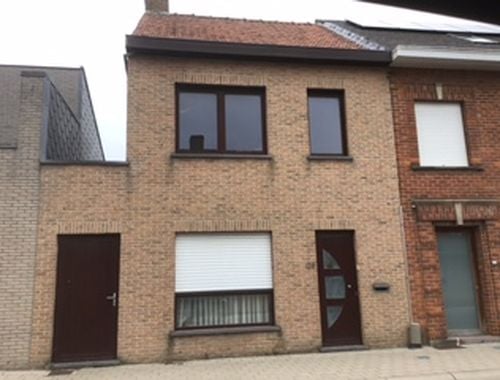                                         Rijwoning te koop in Poperinge, € 150.000
