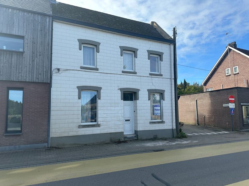 Huis te koop in Dorpsstraat 27,
                    3665 As