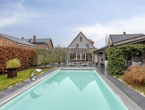                                         Maison à vendre à Vrasene, € 699.000
