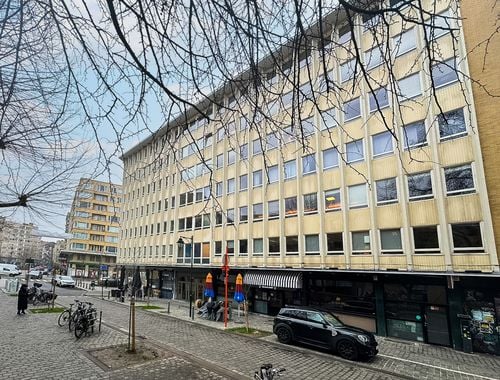                                         Bureaux à louer à Ixelles, € 1.950

