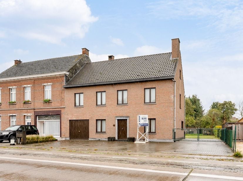 Huis te koop in Dorpsstraat 151,
                    2221 Booischot