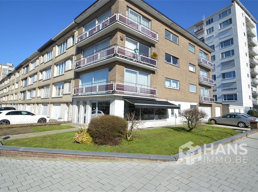 Bedrijfsvastgoed te huur in Pieter van Isackerlaan 2A,
                    2100 Deurne