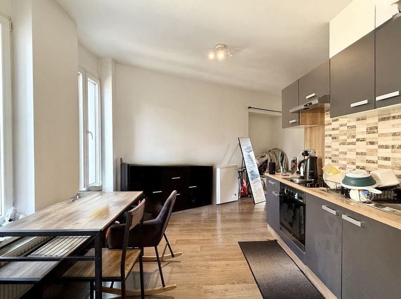 Appartement à vendre à Rue des Récollets 16 boîte 3,
                    7800 Ath