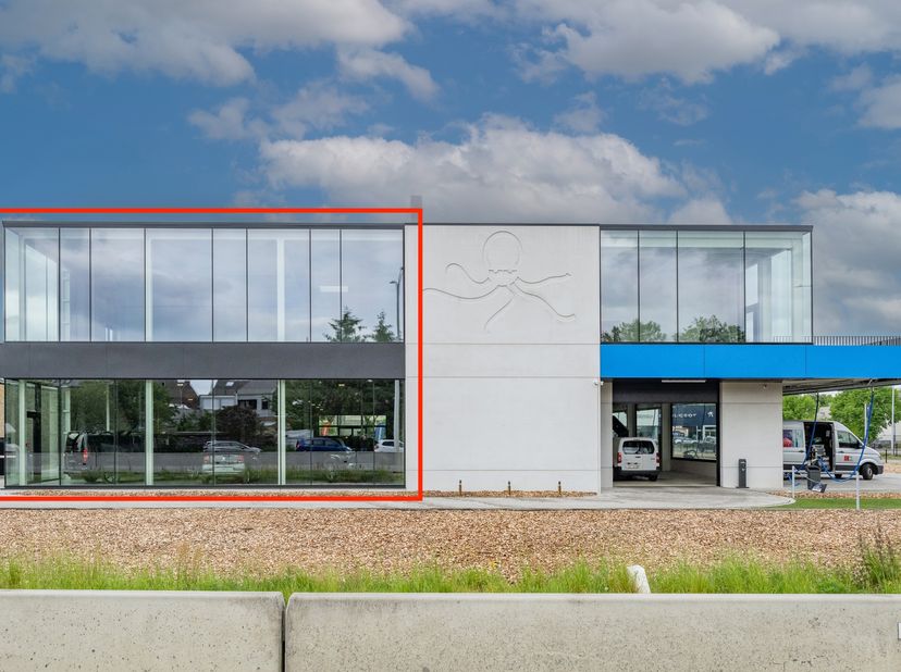 Bien professionnel à louer
                    à 2200 Herentals