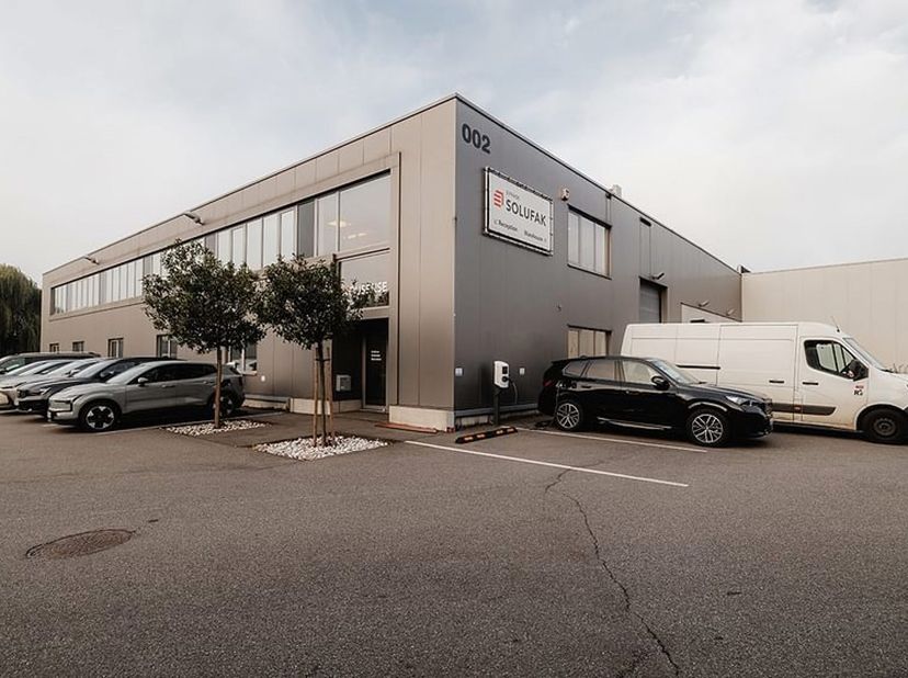 Bedrijfsvastgoed te huur in Brownfieldlaan 15,
                    2830 Willebroek