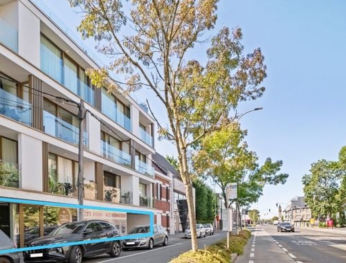                                         Bien commercial à vendre à Roeselare, € 185.000
