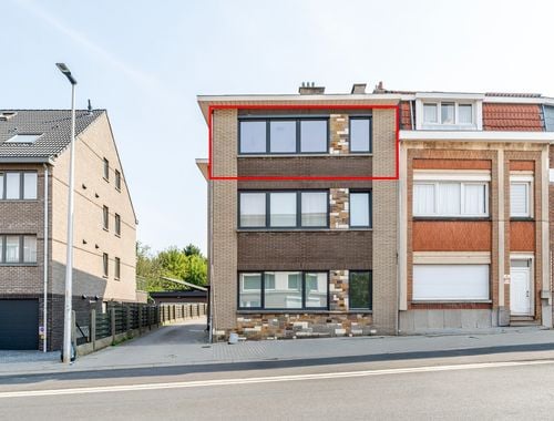                                         Appartement à vendre à Sint-Pieters-Leeuw, € 299.000
