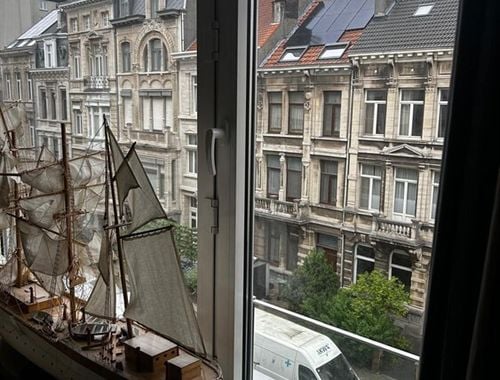                                         Studio avec coin lit à vendre à Antwerpen, € 135.000
