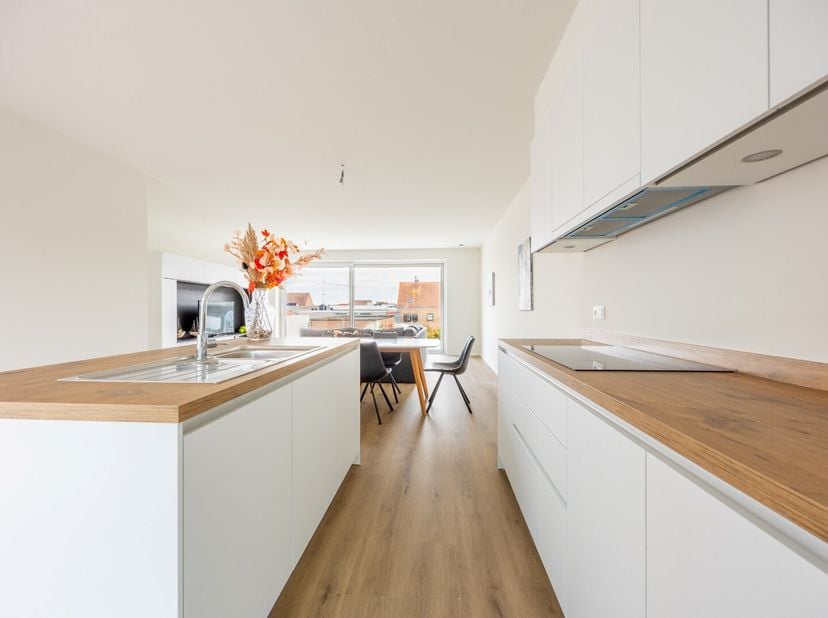 Dit appartement maakt deel uit van het nieuwbouwproject De Blauwe Parel - Residentie Palawan Beach.<br />
Het appartement is gelegen op de tweede verd