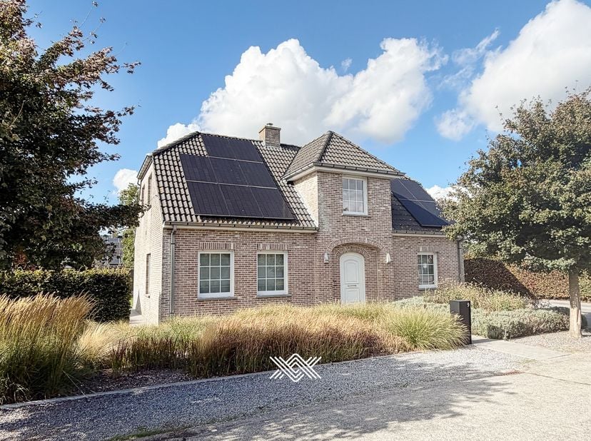 Huis te koop in Ooievaarlaan 9,
                    9800 Deinze