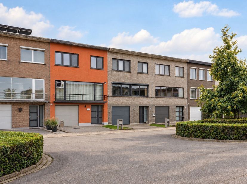Huis te koop in Lorkenlaan 20,
                    2940 Hoevenen