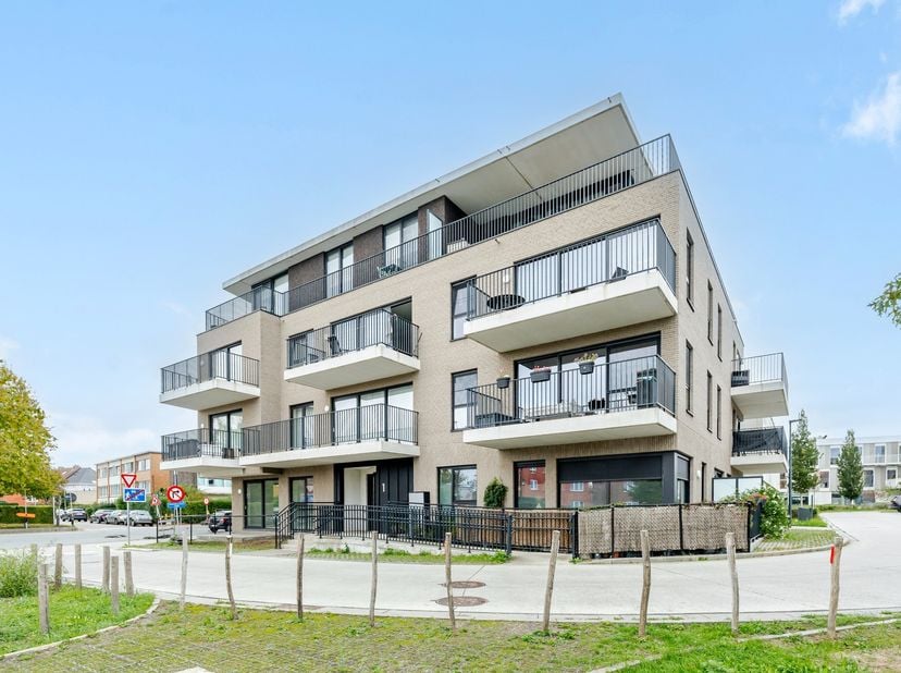 Appartement te koop in Priorijlaan 1 bus 2,
                    1600 Sint-Pieters-Leeuw