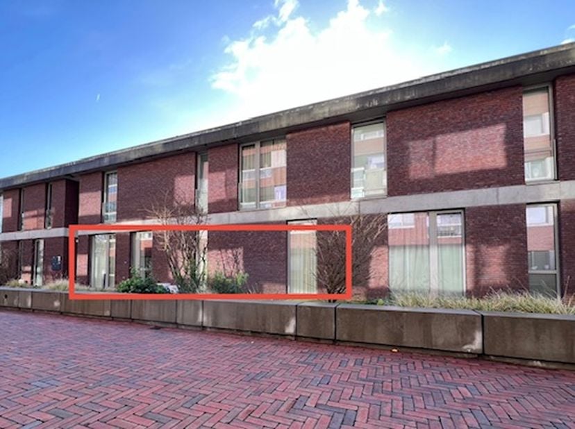 Appartement te koop in Burgemeester Gerard Bijnenslaan,
                    3600 Genk