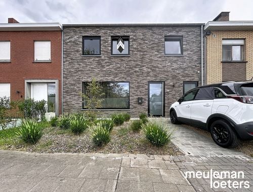                                         Woning te huur in Oostkamp, € 1.275
