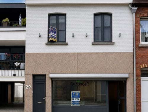                                         Handelszaak te koop in Heusden, € 225.000
