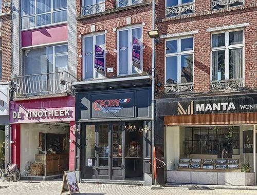                                         Handelspand met woonst te koop in Sint-Truiden, € 199.000
