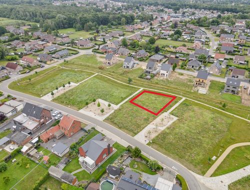                                        Terrain à bâtir à vendre à Diepenbeek, € 140.000
