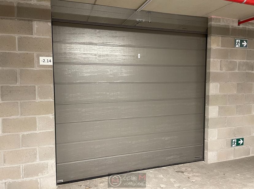 Garage à louer
                    à 3500 Hasselt