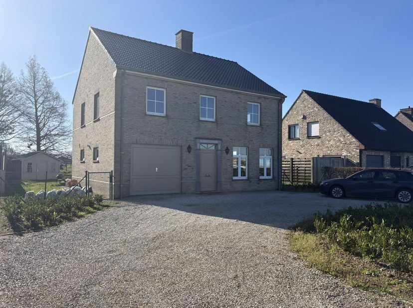 Maison à louer
                    à 9880 Aalter
