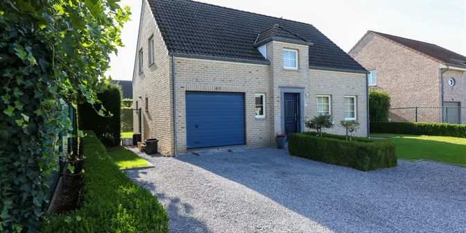 Huis te koop in Brustem-Dorp 180, 3800 Sint-Truiden