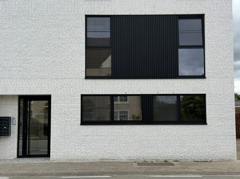 Appartement te huur in Oosteinde 65 bus 101,
                    9080 Zaffelare