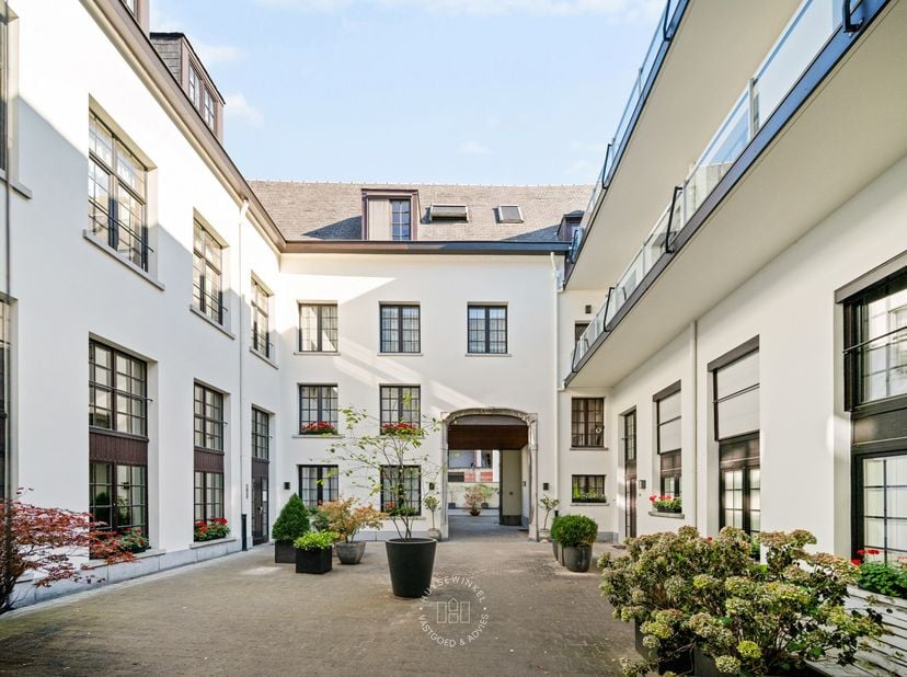 Appartement à vendre
                    à 2000 Antwerpen