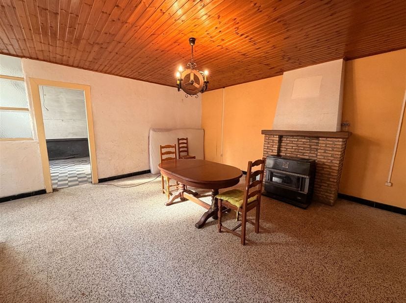 Huis te koop in Rue de Sondeville 28,
                    7600 Péruwelz