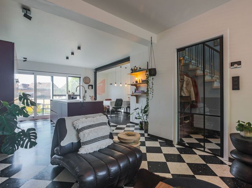 Huis te koop in Beeklaan 12,
                    8530 Harelbeke