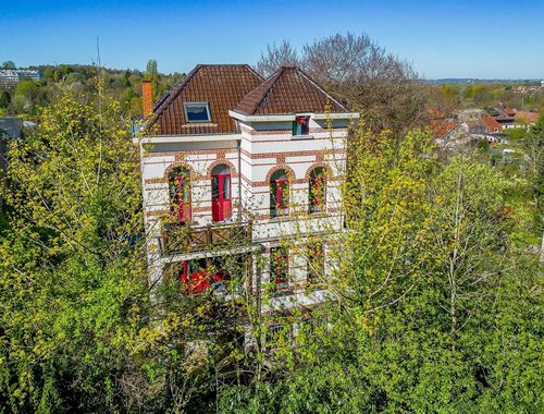                                         Bâtiment commercial à vendre à Uccle, € 998.000
