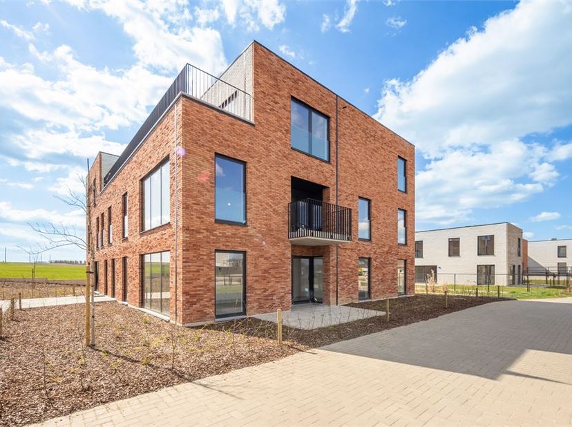 Appartement te koop in Vredestraat 3 bus 3,
                    3870 Heers