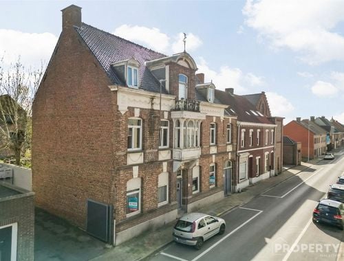                                        Appartementsgebouw te koop in Ledegem, € 450.000

