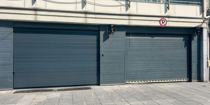 Garage te koop in Italiëlei 227 bus 67, 2000 Antwerpen